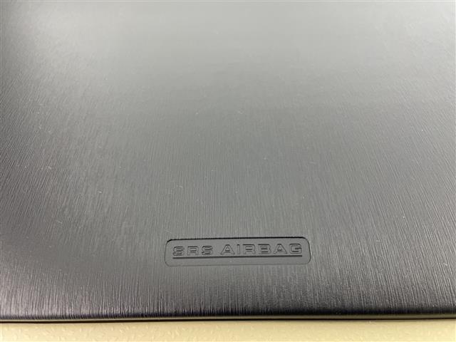 ヴィッツ Ｆ　純正ナビ　ワンセグＴＶ／ＣＤ／ＳＤ／ＡＵＸ　エアコン　フロアマット　ハロゲンヘッドライト　横滑り防止装置　リモコンキー　電動格納ミラー　ヘッドライトレベライザー　パワーウィンドウ　ハロゲンライト　禁煙（25枚目）