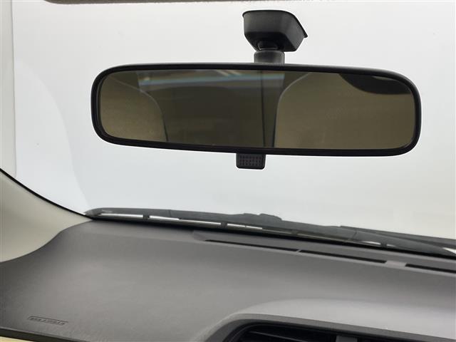ヴィッツ Ｆ　純正ナビ　ワンセグＴＶ／ＣＤ／ＳＤ／ＡＵＸ　エアコン　フロアマット　ハロゲンヘッドライト　横滑り防止装置　リモコンキー　電動格納ミラー　ヘッドライトレベライザー　パワーウィンドウ　ハロゲンライト　禁煙（29枚目）