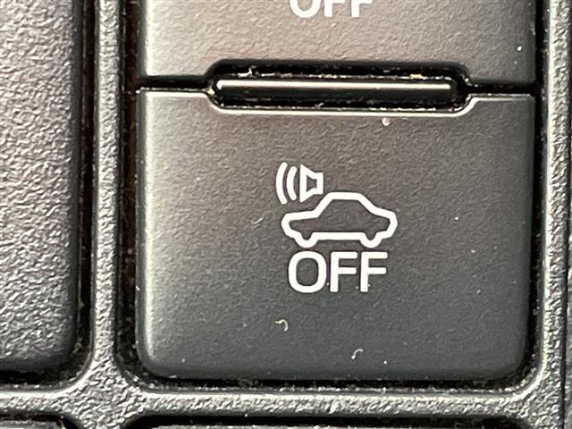 アクア Ｓ　禁煙車　純正７インチナビ　バックカメラ　ドライブレコーダー　プリクラッシュセーフティ　スマートキー　スペアキー　オートライト　オートマチックハイビーム　ステアリングスイッチ　ビルトインＥＴＣ（12枚目）