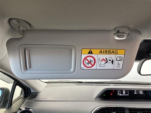 アクア Ｓ　禁煙車　純正７インチナビ　バックカメラ　ドライブレコーダー　プリクラッシュセーフティ　スマートキー　スペアキー　オートライト　オートマチックハイビーム　ステアリングスイッチ　ビルトインＥＴＣ（25枚目）