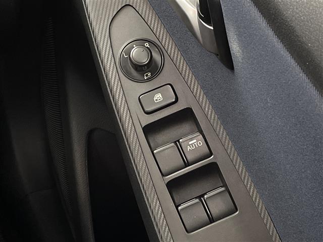 デミオ XD 禁煙車 純正7インチナビ バックカメラ 衝突軽減システム 横滑り防止装置 ビルトインETC I-STOP ヘッドライトレベライザー 電動格納ミラー スマートキー プッシュスタート 純正フロアマット(15枚目)