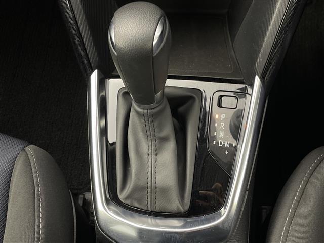 デミオ XD 禁煙車 純正7インチナビ バックカメラ 衝突軽減システム 横滑り防止装置 ビルトインETC I-STOP ヘッドライトレベライザー 電動格納ミラー スマートキー プッシュスタート 純正フロアマット(26枚目)