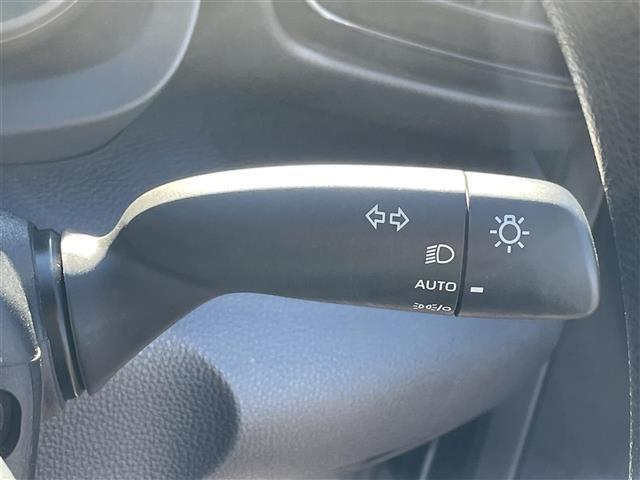 ヤリス ハイブリッドＧ　純正８型ナビ　バックカメラ　ＥＴＣ　ドラレコ　衝突被害軽減ブレーキ　レーンアシスト　オートマチックハイビーム　クリアランスソナー　ＬＥＤヘッドライト　ステアリングリモコン　ＵＳＢ入力端子　禁煙車（22枚目）