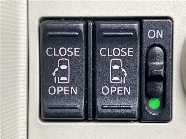 ムーヴキャンバス Ｇメイクアップ　ＳＡＩＩ　純正８インチＳＤナビ　全方位カメラ　両側パワースライドドア　ＥＴＣ　アイドリングストップ　フォグライト　ＬＥＤヘッドライト　ステアリングスイッチ　スマートキー　プッシュスタート　スペアキー　禁煙車（10枚目）