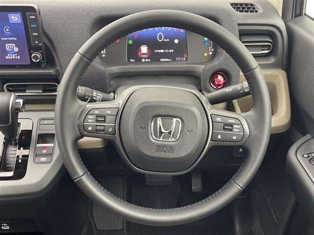 フリード エアー　ＥＸ　登録済未使用車　純正９型ナビ　全周囲カメラ　マルチビューカメラシステム　後退出庫サポート　アダプティブクルーズコントロール　両側電動スライドドア　シートヒーター　ＢＳＭ　ＬＥＤ　衝突被害軽減ブレーキ（16枚目）