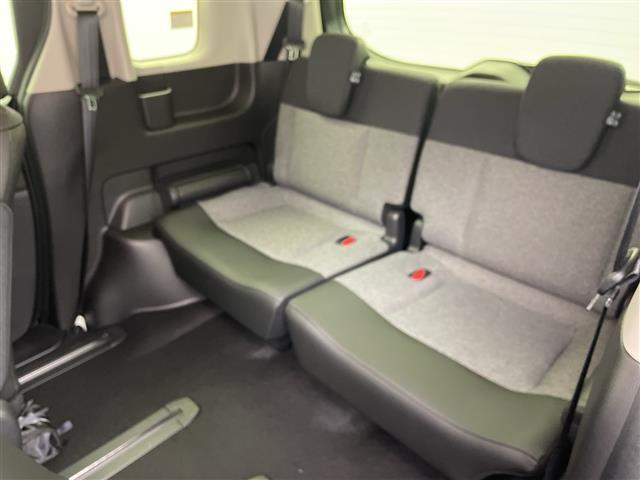 フリード エアー　ＥＸ　登録済未使用車　純正９型ナビ　全周囲カメラ　マルチビューカメラシステム　後退出庫サポート　アダプティブクルーズコントロール　両側電動スライドドア　シートヒーター　ＢＳＭ　ＬＥＤ　衝突被害軽減ブレーキ（33枚目）