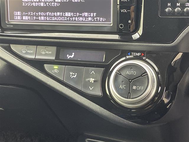 アクア Ｇブラックソフトレザーセレクション　純正ナビ　バックカメラ　ビルトインＥＴＣ　ドラレコ　ハーフレザーシート　衝突被害軽減ブレーキ　レーンアシスト　オートマチックハイビーム　キセノンヘッドライト　フォグランプ　スマートキー　禁煙車（14枚目）