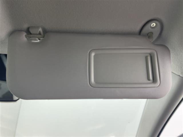 アクア Ｇブラックソフトレザーセレクション　純正ナビ　バックカメラ　ビルトインＥＴＣ　ドラレコ　ハーフレザーシート　衝突被害軽減ブレーキ　レーンアシスト　オートマチックハイビーム　キセノンヘッドライト　フォグランプ　スマートキー　禁煙車（24枚目）