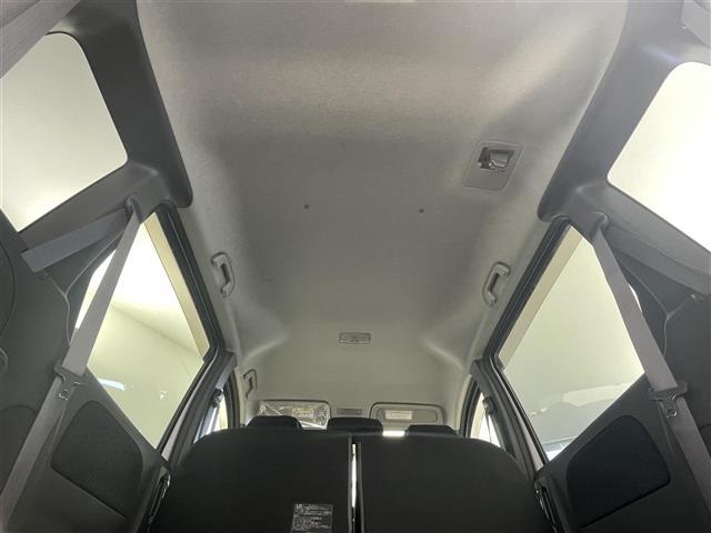 シエンタ ＤＩＣＥ－Ｇ　ナビ　バックカメラ　フルセグＴＶ　Ｂｌｕｅｔｏｏｔｈ接続　ＥＴＣ　電動スライドドア　キセノンヘッドライト　フォグランプ　エアコン　ステアリングリモコン　電動格納ミラー　純正フロアマット　禁煙車（43枚目）