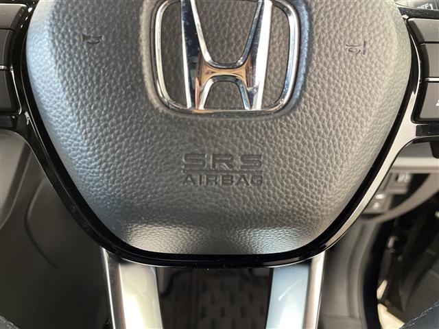 ステップワゴン ｅ：ＨＥＶスパーダ　純正９型ナビ　１５．６型フリップダウンモニター　フルセグＴＶ　ドラレコ　ビルトインＥＴＣ　パワーバックドア　ＢＳＭ　シートヒーター　電動パワースライドドア　ハーフレザー　ＡＣＣ　ＬＫＡＳ　ＬＥＤ　禁煙（28枚目）