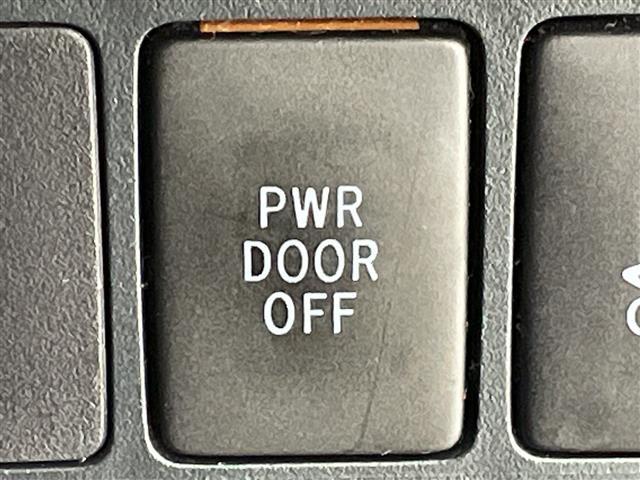 スペイド Ｘ　純正ナビ　フルセグＴＶ　Ｂｌｕｅｔｏｏｔｈ接続　ＥＴＣ　電動スライドドア　電動格納ミラー　ヘッドライトレベライザー　ＨＩＤ　ＡＢＳ　衝突被害軽減システム　スマートキー　プッシュスタート　禁煙車（5枚目）