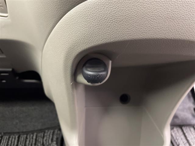 ミライース Ｘ　スマートセレクションＳＡ　純正ナビ　フルセグＴＶ　Ｂｌｕｅｔｏｏｔｈ接続　電動格納ミラー　ヘッドライトレベライザー　ＨＩＤ　純正アルミホイール　ＡＢＳ　衝突被害軽減システム　ＶＳＣ　アイドリングストップ　エアコン　リモコンキー（14枚目）