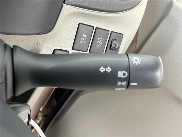 ミライース Ｘ　スマートセレクションＳＡ　純正ナビ　フルセグＴＶ　Ｂｌｕｅｔｏｏｔｈ接続　電動格納ミラー　ヘッドライトレベライザー　ＨＩＤ　純正アルミホイール　ＡＢＳ　衝突被害軽減システム　ＶＳＣ　アイドリングストップ　エアコン　リモコンキー（23枚目）