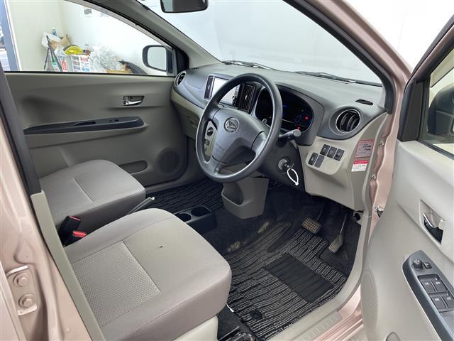 ミライース Ｘ　スマートセレクションＳＡ　純正ナビ　フルセグＴＶ　Ｂｌｕｅｔｏｏｔｈ接続　電動格納ミラー　ヘッドライトレベライザー　ＨＩＤ　純正アルミホイール　ＡＢＳ　衝突被害軽減システム　ＶＳＣ　アイドリングストップ　エアコン　リモコンキー（27枚目）