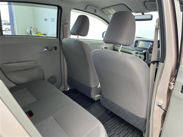 ミライース Ｘ　スマートセレクションＳＡ　純正ナビ　フルセグＴＶ　Ｂｌｕｅｔｏｏｔｈ接続　電動格納ミラー　ヘッドライトレベライザー　ＨＩＤ　純正アルミホイール　ＡＢＳ　衝突被害軽減システム　ＶＳＣ　アイドリングストップ　エアコン　リモコンキー（29枚目）