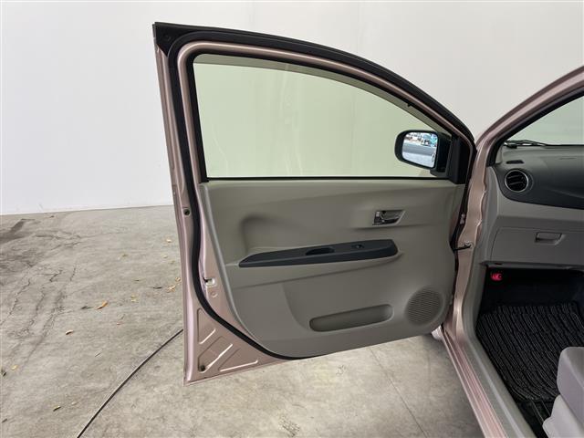 ミライース Ｘ　スマートセレクションＳＡ　純正ナビ　フルセグＴＶ　Ｂｌｕｅｔｏｏｔｈ接続　電動格納ミラー　ヘッドライトレベライザー　ＨＩＤ　純正アルミホイール　ＡＢＳ　衝突被害軽減システム　ＶＳＣ　アイドリングストップ　エアコン　リモコンキー（37枚目）