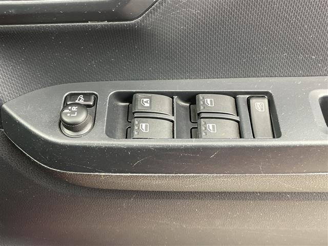 ミライース L SAIII ワンオーナー 純正ナビ フルセグTV Bluetooth接続 バックカメラ ドラレコ オートハイビーム ハロゲンヘッドライト コーナーセンサー ABS 衝突被害軽減システム リモコンキー 禁煙車(12枚目)