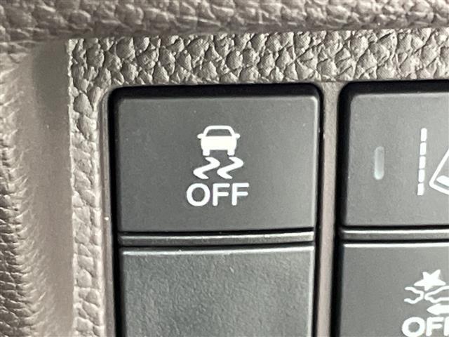 Ｎ－ＢＯＸ Ｇ・ＥＸホンダセンシング　カッパーブラウンスタイル　純正ナビ　バックカメラ　ビルトインＥＴＣ　ドライブレコーダー　衝突被害軽減システム　両側パワースライドドアア　クティブクルーズコントロ―ル　フルセグＴＶ　ＬＥＤヘッドライト　純正アルミホイ－ル　禁煙車（8枚目）