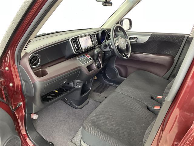 Ｎ－ＯＮＥ プレミアム　ツアラー　純正ＳＤナビ　クルーズコントロール　バックカメラ　社外ドラレコ　社外アルミホイール　ＥＴＣ　純正フロアマット　プッシュスタート　ワンセグ　オートライト　ＨＩＤヘッドライト　衝突被害軽減　禁煙車（37枚目）