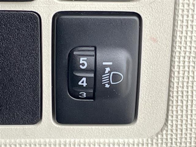 �K���X�R�[�e�B���O�A�i�r�Q�[�V�����A�d�s�b�ȂǁA���̑��̃p�[�c�̎��t�������ς���̂����k�������Ă���܂��I�I�N���}�̂��Ɖ��ł����C�����������I