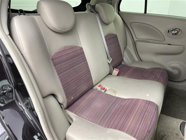 マーチ ボレロ　純正ナビ　Ｂｌｕｅｔｏｏｔｈ　バックカメラ　ＥＴＣ　オートエアコン　スマートキー　プッシュスタート　純正１４インチＡＷ　純正フロアマット　パワーウィンドウ　アイドリングストップ　横滑り防止装置　禁煙車（29枚目）