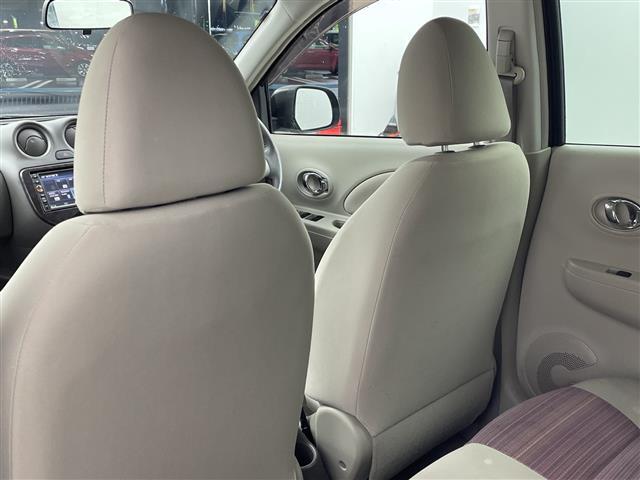 マーチ ボレロ　純正ナビ　Ｂｌｕｅｔｏｏｔｈ　バックカメラ　ＥＴＣ　オートエアコン　スマートキー　プッシュスタート　純正１４インチＡＷ　純正フロアマット　パワーウィンドウ　アイドリングストップ　横滑り防止装置　禁煙車（32枚目）