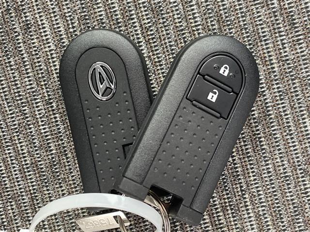 ミラトコット Ｇ　リミテッド　ＳＡＩＩＩ　純正ナビ　全周囲カメラ　フルセグＴＶ　ＥＴＣ　ドラレコ　シートヒーター　衝突被害軽減ブレーキ　クリアランスソナー　ＬＥＤヘッドライト　オートマチックハイビーム　プッシュスタートボタン　禁煙車（32枚目）