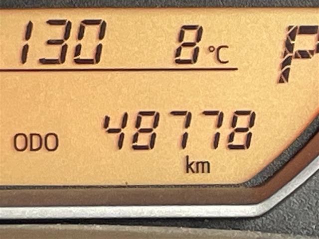 ラクティス Ｇ　純正ナビ　バックカメラ　ワンセグＴＶ　ドラレコ　オートライト　プッシュスタートボタン　スマートキー　オートエアコン　純正フロアマット　横滑り防止装置　電動格納ミラー　ヘッドライトリベライザー　禁煙車（12枚目）