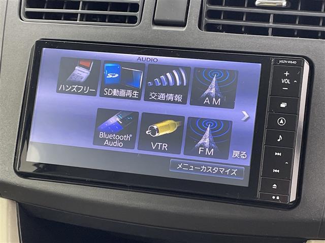 ムーヴ Ｘターボ　ＳＡ　純正ナビ　衝突被害軽減システム　ドライブレコーダー　フルセグＴＶ　ヘッドライトレベライザー　純正アルミホイール　ＥＴＣ　オートエアコン　オートライト　ベンチシート　スマートキー　スペアキー　禁煙車（6枚目）