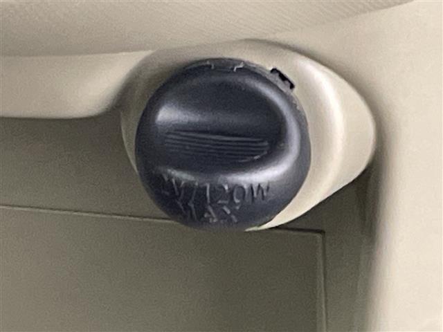 ムーヴ Ｘターボ　ＳＡ　純正ナビ　衝突被害軽減システム　ドライブレコーダー　フルセグＴＶ　ヘッドライトレベライザー　純正アルミホイール　ＥＴＣ　オートエアコン　オートライト　ベンチシート　スマートキー　スペアキー　禁煙車（18枚目）