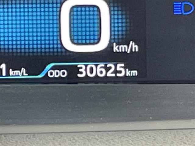 ������тm���C�P���̃K���o�[�����炱���ł��鍂������I���Q�O�Q�O�N�P���@�i���j���{�\����������������ׁi�������ÎԔ���s��̑�蔃����Ǝ҂�ΏۂƂ����u���Î����Ԕ���䐔�m���D�P�����v���j