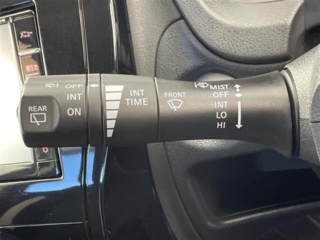 ノート ｅ－パワー　Ｘ　純正ナビ　フルセグＴＶ　電子ミラー　全方位カメラ　ＥＴＣ　衝突被害軽減システム　ステアリングスイッチ　スマートキー　スペアキー　プッシュスタート　オートライト　ＬＥＤライト　電格ミラー　禁煙車（19枚目）