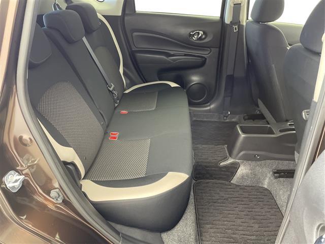 ノート ｅ－パワー　Ｘ　純正ナビ　フルセグＴＶ　電子ミラー　全方位カメラ　ＥＴＣ　衝突被害軽減システム　ステアリングスイッチ　スマートキー　スペアキー　プッシュスタート　オートライト　ＬＥＤライト　電格ミラー　禁煙車（33枚目）