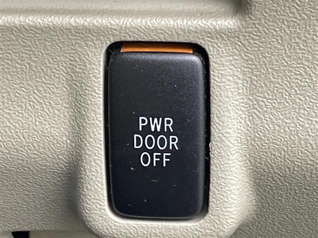 ������тm���C�P���̃K���o�[�����炱���ł��鍂������I���Q�O�Q�O�N�P���@�i���j���{�\����������������ׁi�������ÎԔ���s��̑�蔃����Ǝ҂�ΏۂƂ����u���Î����Ԕ���䐔�m���D�P�����v���j