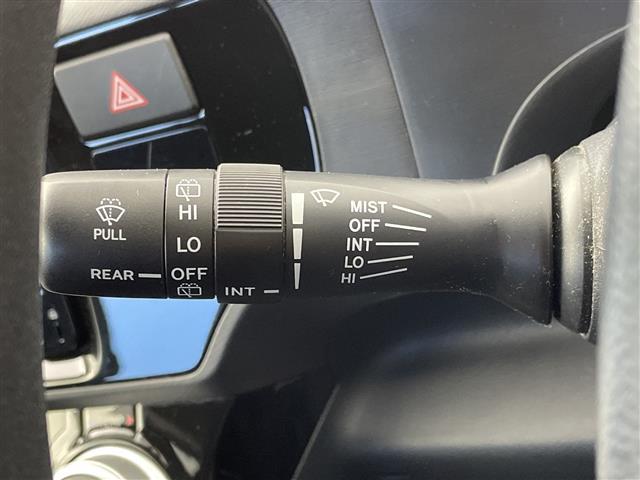 アクア Ｓ　純正ナビ　バックカメラ　ワンセグＴＶ　Ｂｌｕｅｔｏｏｔｈ接続　プッシュスタートボタン　スマートキー　ＬＥＤヘッドライト　オートライト　純正アルミホイール　ステアリングリモコン　純正フロアマット　禁煙車（23枚目）