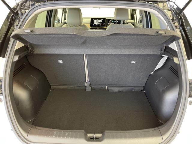 オーラ Ｇ　レザーエディション　純正９型ナビ　全方位カメラ　電子ミラー　ＢＯＳＥサウンド　プロパイロット　ドラレコ　ビルトインＥＴＣ２．０　シートヒーター　ステアリングヒーター　衝突被害軽減システム　レーンアシスト　禁煙車（33枚目）