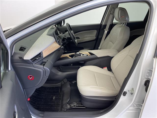 オーラ Ｇ　レザーエディション　純正９型ナビ　全方位カメラ　電子ミラー　ＢＯＳＥサウンド　プロパイロット　ドラレコ　ビルトインＥＴＣ２．０　シートヒーター　ステアリングヒーター　衝突被害軽減システム　レーンアシスト　禁煙車（37枚目）