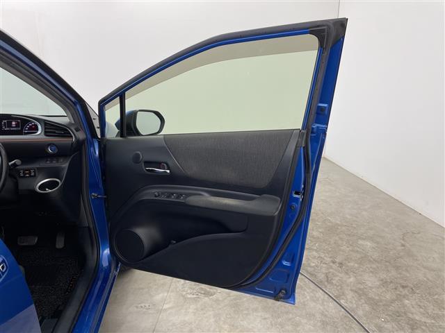 シエンタ ハイブリッド　ファンベースＧ　純正ナビ　全周囲カメラ　フルセグＴＶ　ビルトインＥＴＣ　ドラレコ　電子ミラー　両側電動スライドドア　ＨＩＤヘッドライト　オートハイビーム　衝突被害軽減システム　ステアリングスイッチ　スマートキー　禁煙（38枚目）