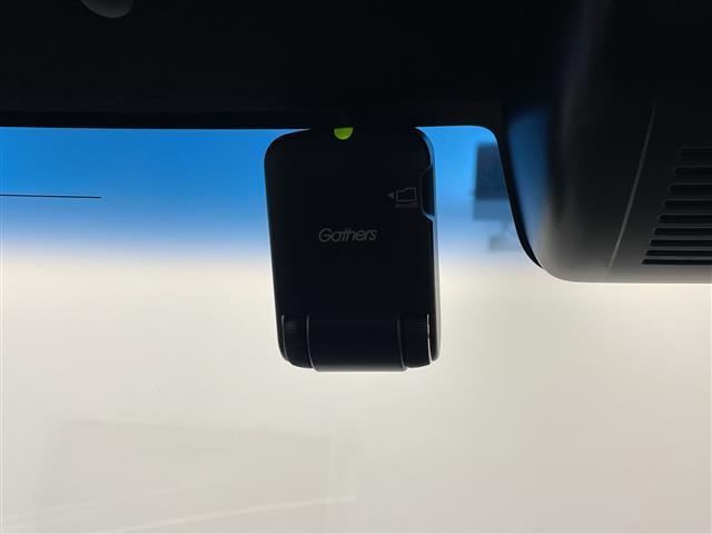 �K���X�R�[�e�B���O�A�i�r�Q�[�V�����A�d�s�b�ȂǁA���̑��̃p�[�c�̎��t�������ς���̂����k�������Ă���܂��I�I�N���}�̂��Ɖ��ł����C�����������I