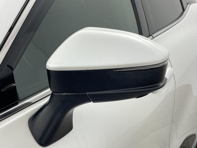 �w�R���t�H�[�g�K�[�h�x�̓t�@�u���b�N�E�R���r�E���U�[�̂R�p�b�P�[�W�����p�ӁB�V�[�g��V����A�t���A�}�b�g�����G�}�ŃR�[�e�B���O���h���E�������ʂ����҂ł��A���N����A���Ԃɂ������߂ł��鏤�i�ł��B