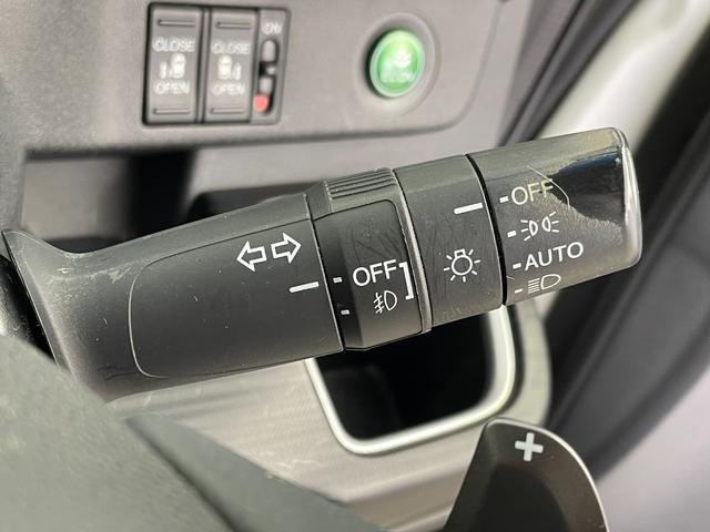 ステップワゴンスパーダ スパーダ・クールスピリット　ホンダセンシング　禁煙車　純正ナビ　バックカメラ　Ｂｌｕｅｔｏｏｔｈ　両側パワースライドドア　衝突軽減システム　ホンダセンシング　ビルトインＥＴＣ　車線逸脱警報　アダクティブクルーズコントロール　アイドリングストップ（18枚目）