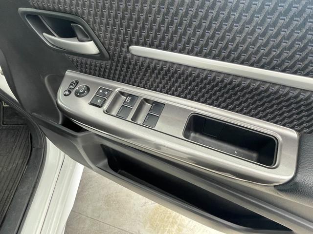 ステップワゴンスパーダ スパーダ・クールスピリット　ホンダセンシング　禁煙車　純正ナビ　バックカメラ　Ｂｌｕｅｔｏｏｔｈ　両側パワースライドドア　衝突軽減システム　ホンダセンシング　ビルトインＥＴＣ　車線逸脱警報　アダクティブクルーズコントロール　アイドリングストップ（24枚目）