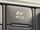 ハイブリッド　ファンベースＧ　純正ナビ　全周囲カメラ　フルセグＴＶ　ビルトインＥＴＣ　ドラレコ　電子ミラー　両側電動スライドドア　ＨＩＤヘッドライト　オートハイビーム　衝突被害軽減システム　ステアリングスイッチ　スマートキー　禁煙（18枚目）