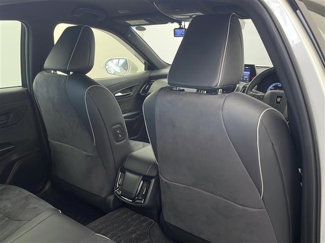 クラウンハイブリッド ＲＳアドバンス　純正メーカーナビ　フルセグＴＶ　全周囲カメラ　ＴｏｙｏｔａＳａｆｅｔｙＳｅｎｓｅ　デジタルインナーミラー　オートブレーキホールド　前席パワーシート　前席シートヒーター　社外ドライブレコーダー（25枚目）