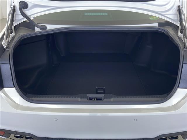 クラウンハイブリッド ＲＳアドバンス　純正メーカーナビ　フルセグＴＶ　全周囲カメラ　ＴｏｙｏｔａＳａｆｅｔｙＳｅｎｓｅ　デジタルインナーミラー　オートブレーキホールド　前席パワーシート　前席シートヒーター　社外ドライブレコーダー（30枚目）