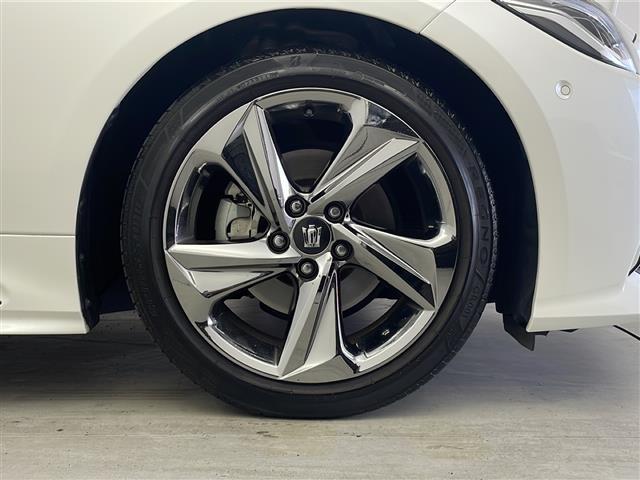 クラウンハイブリッド ＲＳアドバンス　純正メーカーナビ　フルセグＴＶ　全周囲カメラ　ＴｏｙｏｔａＳａｆｅｔｙＳｅｎｓｅ　デジタルインナーミラー　オートブレーキホールド　前席パワーシート　前席シートヒーター　社外ドライブレコーダー（33枚目）