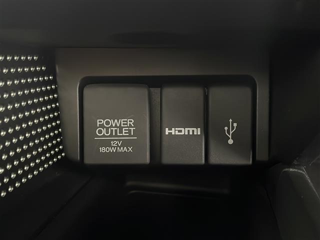 Ｓ６６０ モデューロＸ　バージョンＺ　禁煙車　６ＭＴ　特別仕様車専用装備　衝突軽減　ＲＡＹＳ１６インチアルミ　スポーツレザーシート　純正ディスプレイオーディオ　ｃａｒｒｏｚｚｅｒｉａツイーター　バックカメラ　ＥＴＣ　ドライブレコーダー（18枚目）