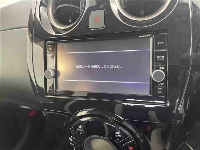 ノート ｅ－パワー　Ｘ　禁煙車　純正ＳＤナビ　アラウンドビューモニター　Ｂｌｕｅｔｏｏｔｈ　フルセグＴＶ　ＣＤ　ＤＶＤ　ＡＵＸ　ＡＭ　ＦＭ　エマージェンシー　ブレーキ　クルーズコントロール　デジタルインナーミラー（3枚目）