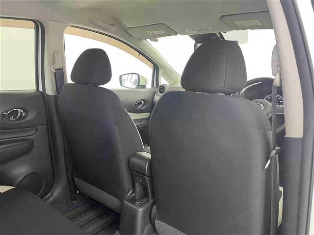 ノート ｅ－パワー　Ｘ　禁煙車　純正ＳＤナビ　アラウンドビューモニター　Ｂｌｕｅｔｏｏｔｈ　フルセグＴＶ　ＣＤ　ＤＶＤ　ＡＵＸ　ＡＭ　ＦＭ　エマージェンシー　ブレーキ　クルーズコントロール　デジタルインナーミラー（22枚目）