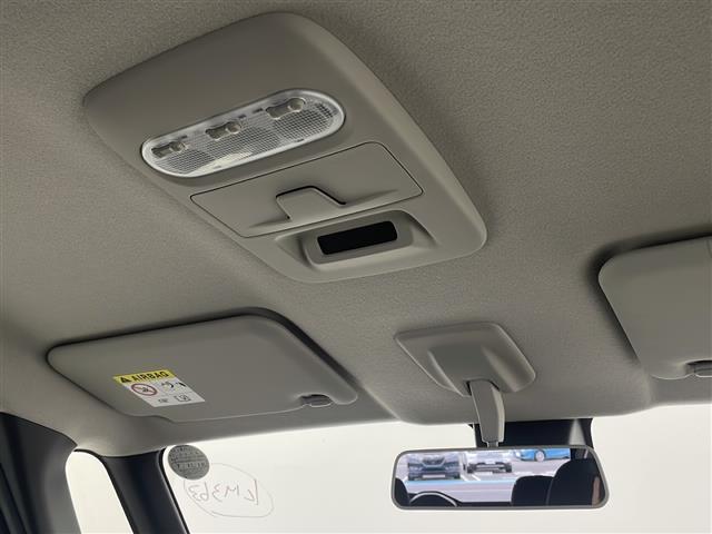 ｅＫクロススペース Ｔ　ターボ　三菱ｅ－Ａｓｓｉｓｔ　左側パワースライドドア　純正フロアマット　純正１５インチＡＷ　シートヒーター　オートライト　ＬＥＤヘッドライト　ＬＥＤフォグランプ　スマートキー　プッシュスタート（11枚目）